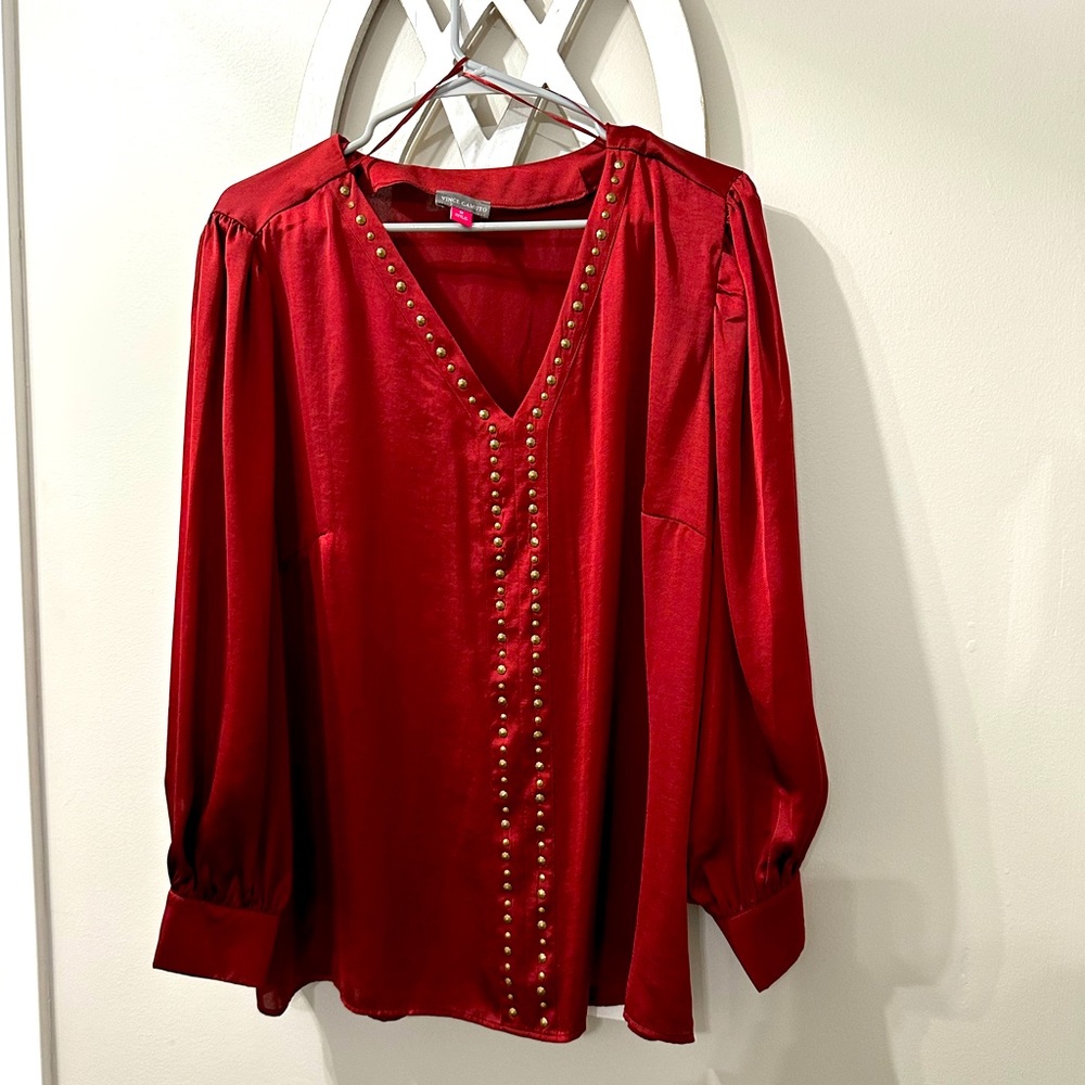 Silky Top with Rivets Designs